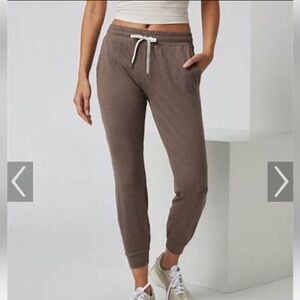 Vuori joggers color fossil size xl